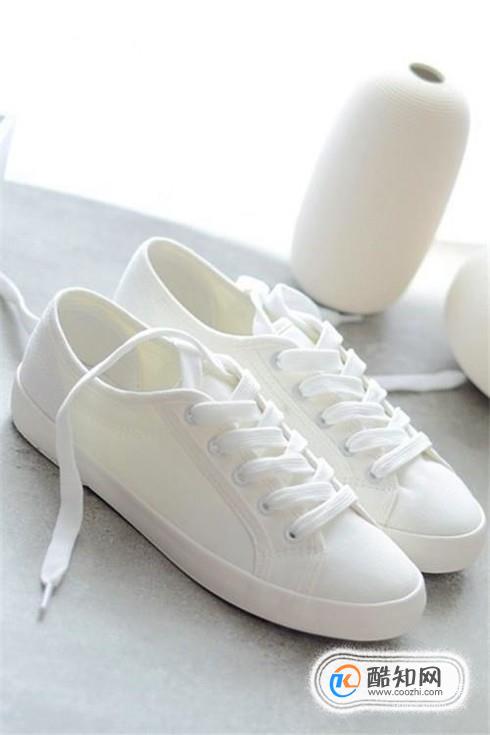 帆布小白鞋怎样清洗干净又白