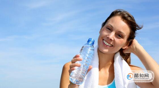 运动前后怎么喝水，马拉松运动喝水有诀窍